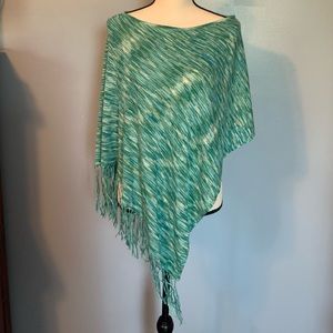 BCBG MaxAzria Poncho
